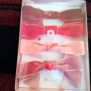 Meri Meri Girls 👧 Velvet Bow w Valentines 💝 Day Charms NIB